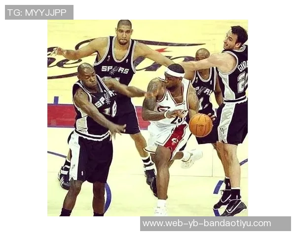 詹姆斯将利用东里包夹机会撕裂对手防线实现多打少战术